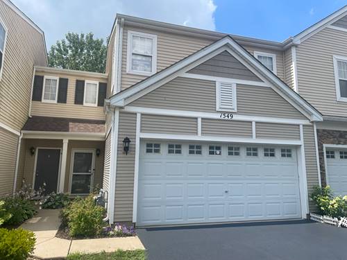 1549 Glacier Unit 1549, Carpentersville, IL 60110