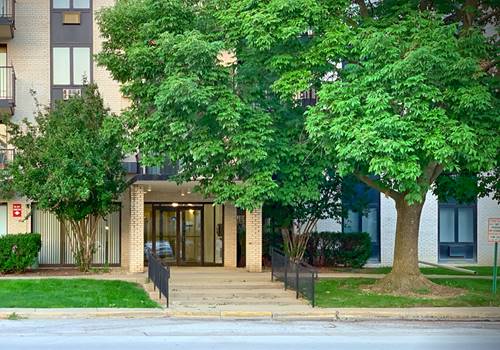 9701 N Dee Unit 4N, Niles, IL 60714