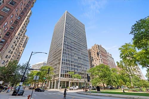 2400 N Lakeview Unit 2202, Chicago, IL 60614