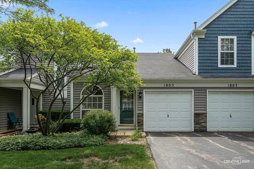 1805 Pebble Beach, Elgin, IL 60123