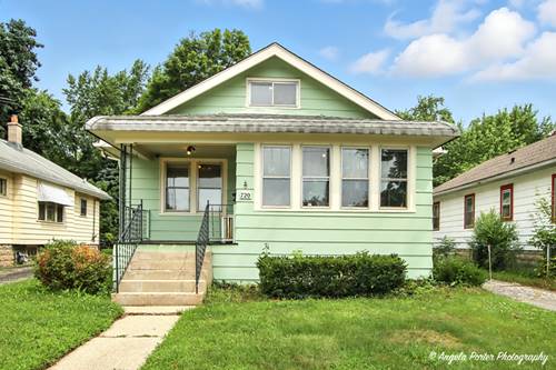 720 W Pacific, Waukegan, IL 60085