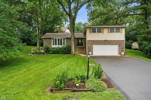 1209 Appaloosa, Mchenry, IL 60051