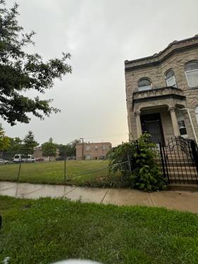 6105 S Rhodes, Chicago, IL 60637