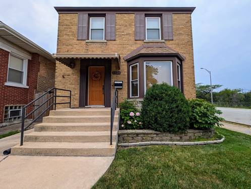 5526 N Newland, Chicago, IL 60656