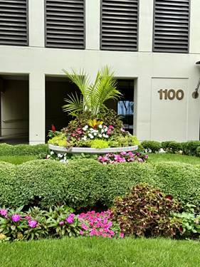 1100 N Lake Shore Unit 19C, Chicago, IL 60611