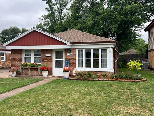11700 Meadow, Merrionette Park, IL 60803