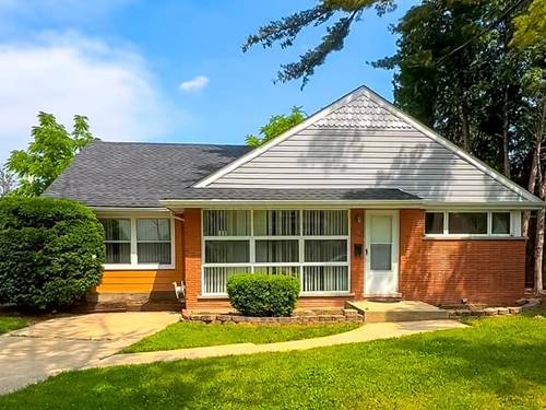 917 Bristol, Westchester, IL 60154
