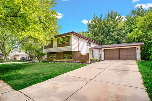 702 W Fitzhenry, Glenwood, IL 60425