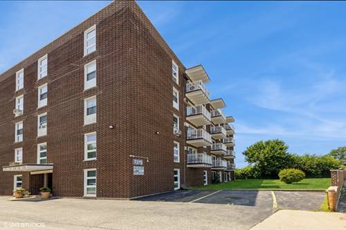 7225 W Higgins Unit 101, Chicago, IL 60656