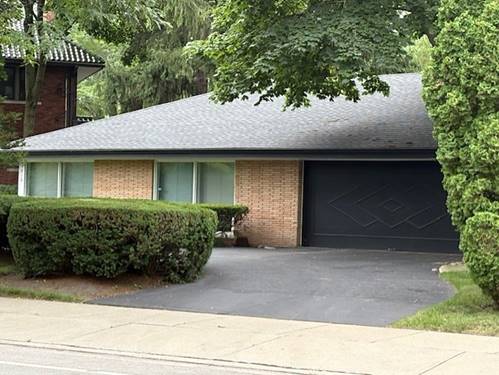 1315 Sheridan, Wilmette, IL 60091