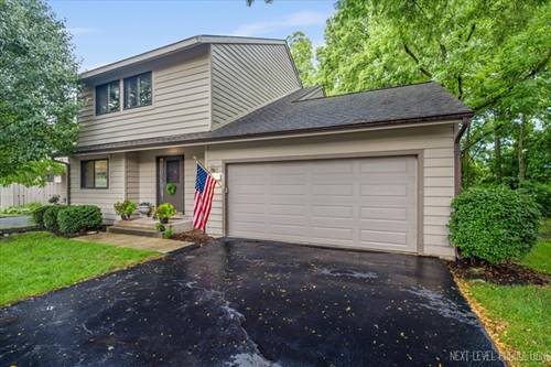 1592 Kirkwood Unit 1592, Geneva, IL 60134