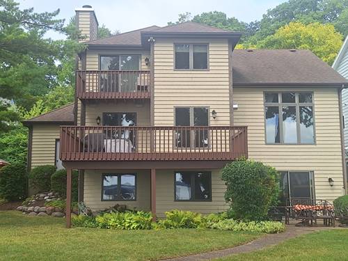 171 Waltonian, Fox Lake, IL 60020