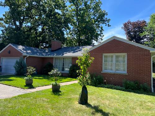 985 W Deerpath, Lake Forest, IL 60045