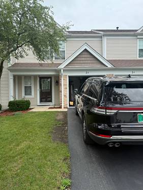 1 Chaucer Unit B, Streamwood, IL 60107