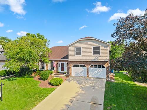 140 Amherst, Bartlett, IL 60103
