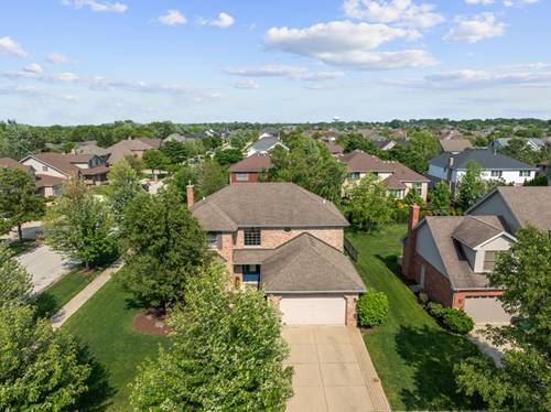 1215 Pendleton, Lemont, IL 60439