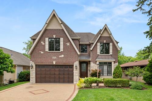 676 S Swain, Elmhurst, IL 60126
