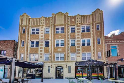 2649 N Kedzie Unit 4B, Chicago, IL 60647