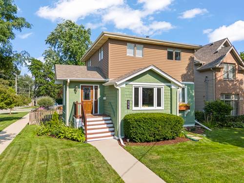 593 Prairie, Glen Ellyn, IL 60137
