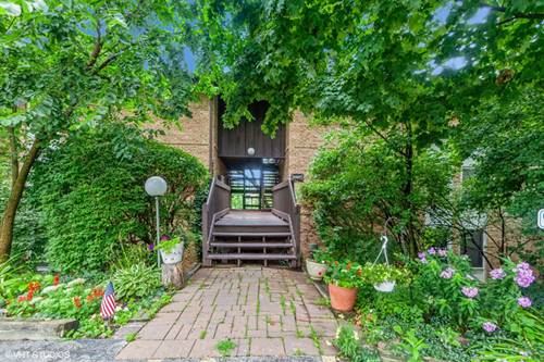 5507 E Lake Unit 101-B, Lisle, IL 60532