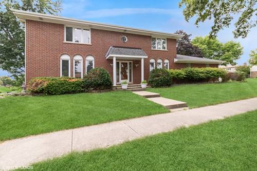 601 S St Cecilia, Mount Prospect, IL 60056