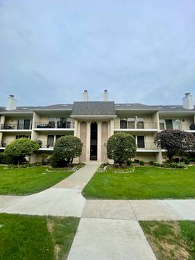 9026 Del Prado Unit 2N, Palos Hills, IL 60465