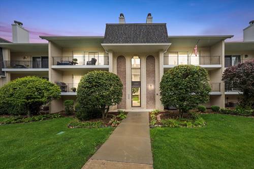 9026 Del Prado Unit 2N, Palos Hills, IL 60465