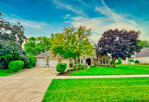 1585 Winberie, Naperville, IL 60564
