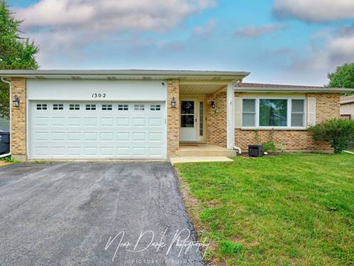 1302 Lorelei, Zion, IL 60099