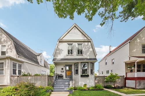 4435 N Avers, Chicago, IL 60625