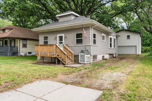909 Woods, Joliet, IL 60436