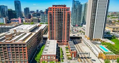 324 N Jefferson Unit 307, Chicago, IL 60661