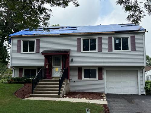 256 Mccook, Bartlett, IL 60103