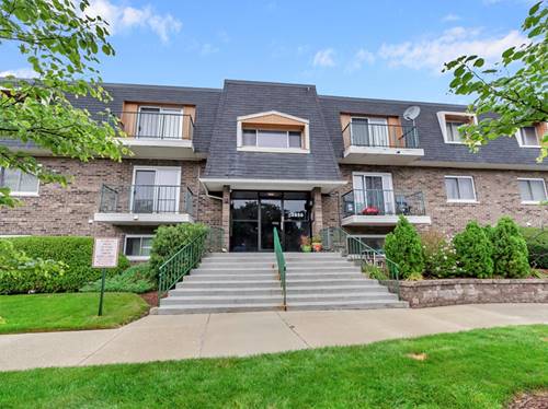 3856 S Parkway Unit 1E, Northbrook, IL 60062
