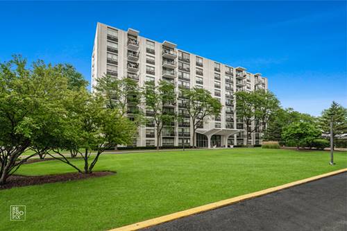 9001 Golf Unit 3C, Des Plaines, IL 60016