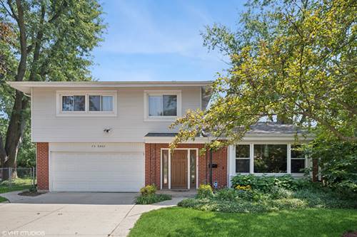 75 Mulberry East, Deerfield, IL 60015