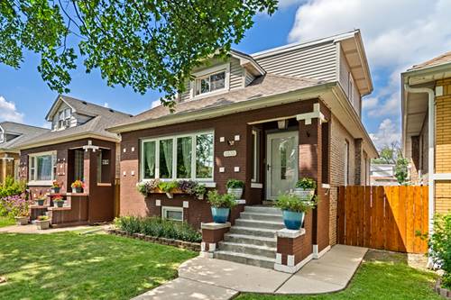 5532 W Roscoe, Chicago, IL 60641