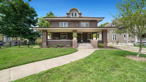 512 College, Rockford, IL 61104