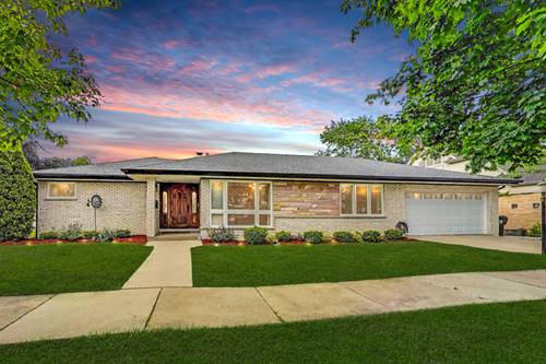835 Tomawadee, Park Ridge, IL 60068
