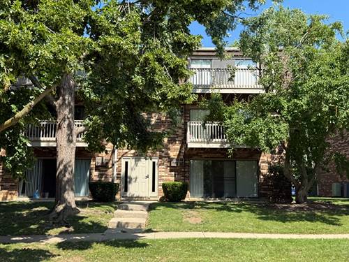 239 W Court Of Shorewood Unit 1B, Vernon Hills, IL 60061