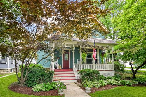 8 N Sleight, Naperville, IL 60540