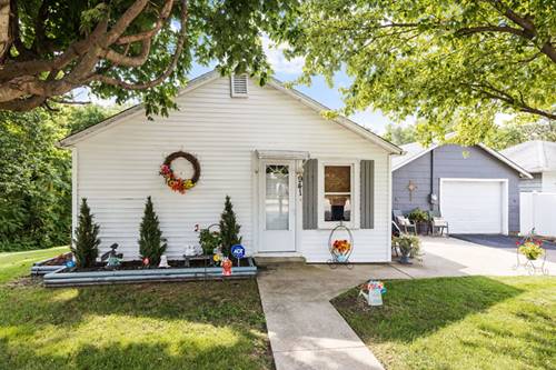 941 E Washington, Morris, IL 60450