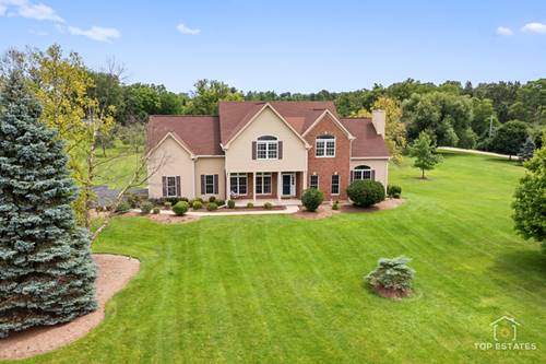 175 Clover Hill, North Barrington, IL 60010