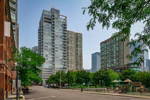 653 N Kingsbury Unit 2105, Chicago, IL 60654