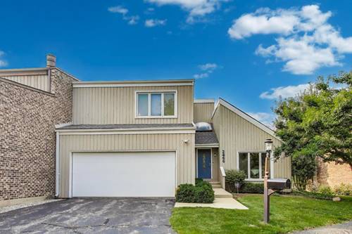 2466 Cobblewood, Northbrook, IL 60062