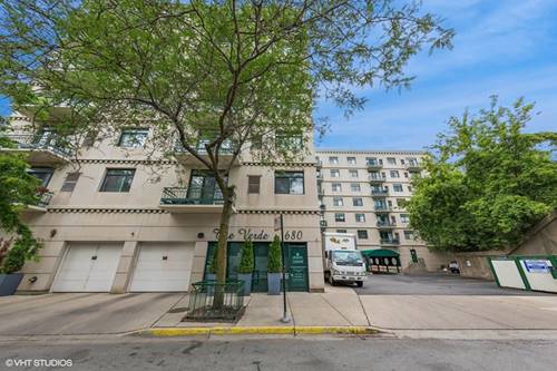680 N Green Unit 402, Chicago, IL 60642