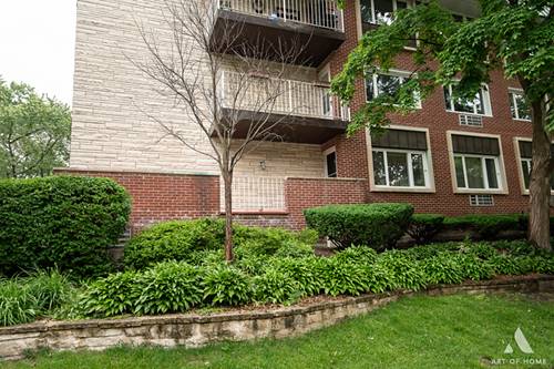 101 N Peartree Unit 101, Arlington Heights, IL 60004