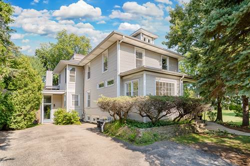 1322 Wilmette Unit 2, Wilmette, IL 60091
