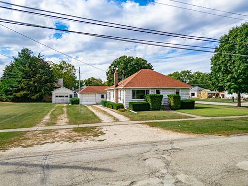 830 N Taylor, Marengo, IL 60152