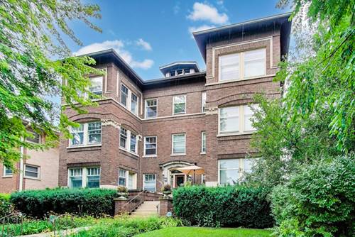 426 Washington Unit 3W, Oak Park, IL 60302